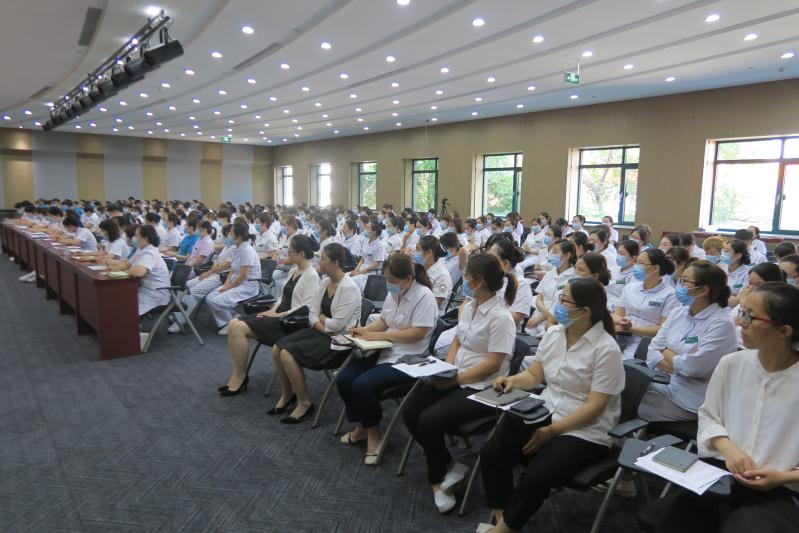 护士大会3.jpg